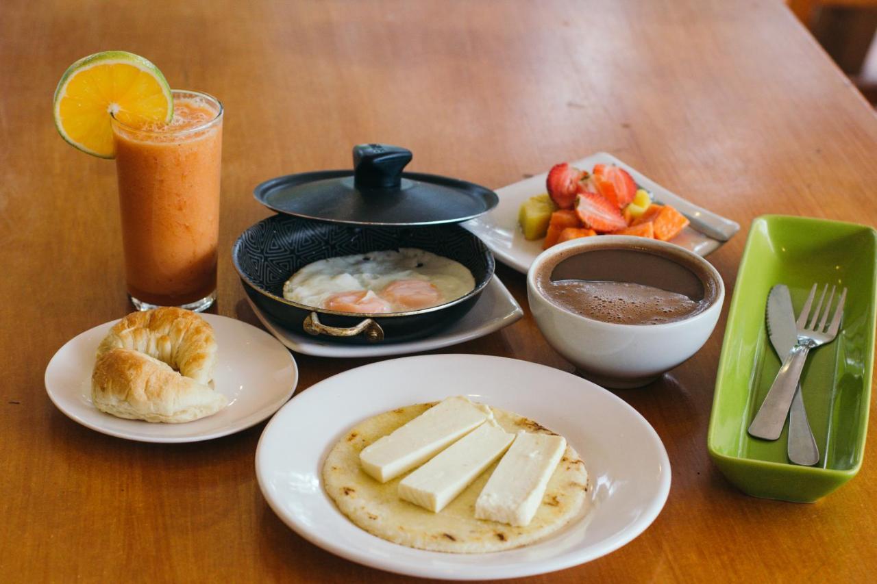 Mumu By Bernalo Hotels غواتابيه المظهر الخارجي الصورة
